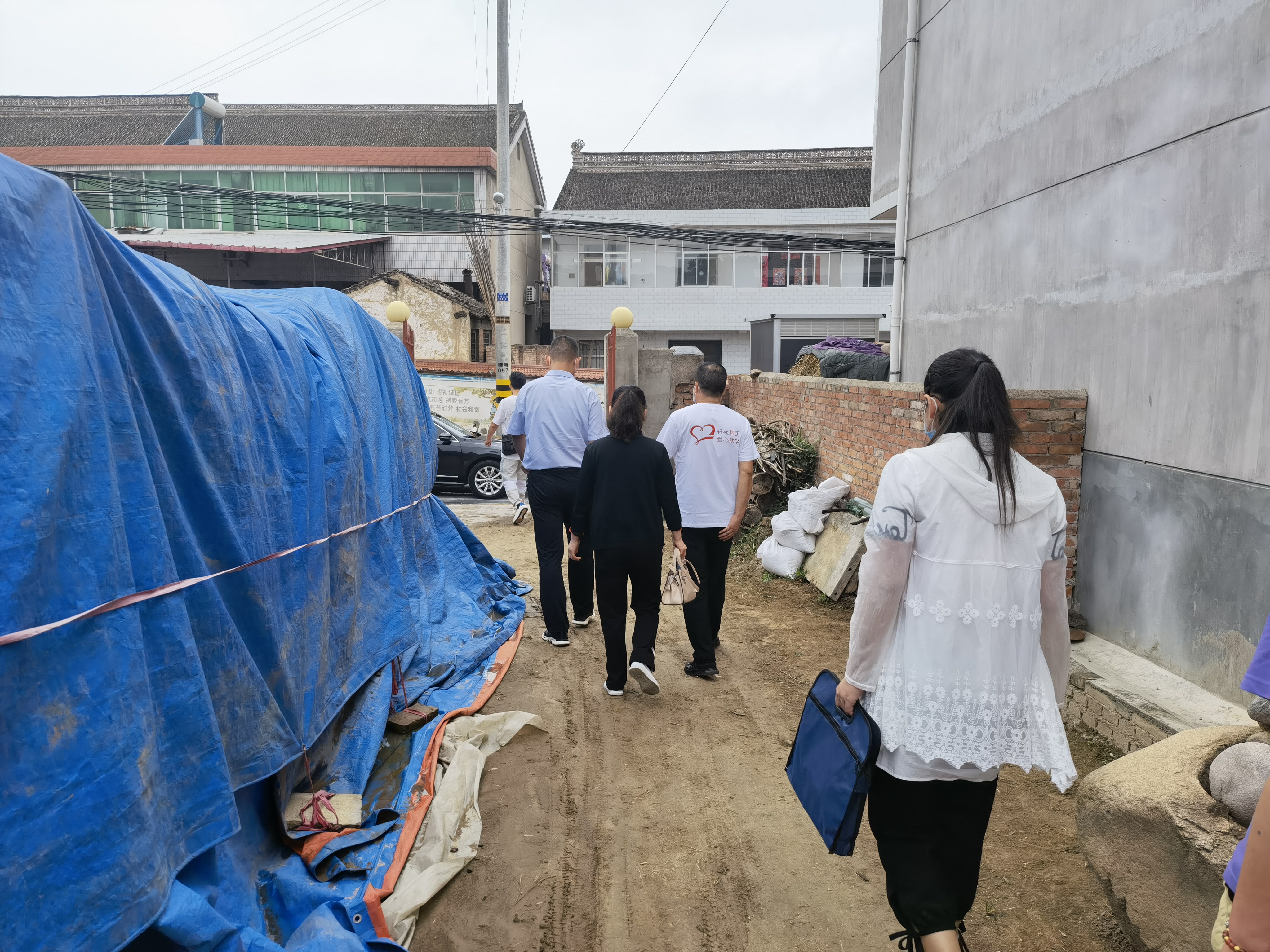 又160名贫困学子圆梦校园！每人获5000元助学金！